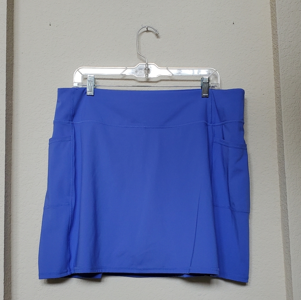 Skechers Skort. Size XL